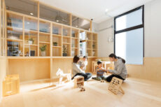 CREATIVE ROOM内の託児室
